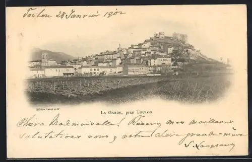 AK La Garde /Toulon, Vue générale du village sur la colline