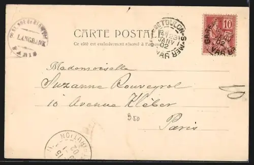 AK La Garde /Toulon, Vue générale du village sur la colline