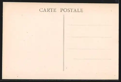 AK St-Tropez /Var, Le Phare et le bateau Elisa au port