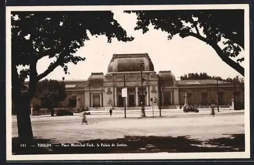 AK Toulon, Place Maréchal Foch, le Palais de Justice