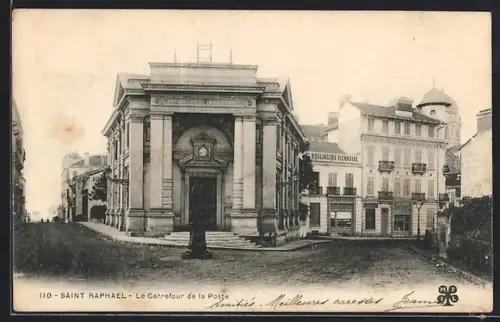AK Saint-Raphaël, Le Carrefour de la Poste