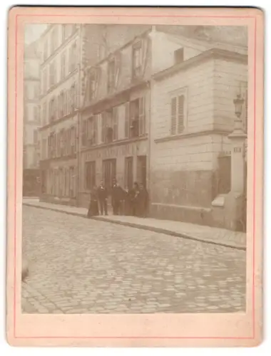 Fotografie unbekannter Fotograf, Ansicht Paris, Rue Clairaunt 20 mit Haus Reunions Evangeliques, 1900