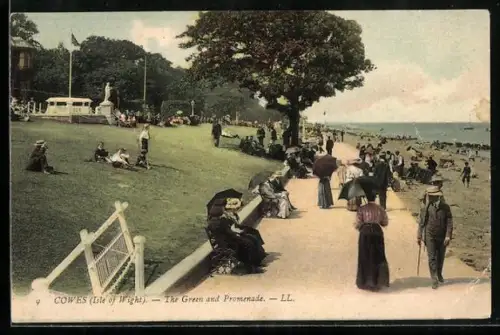AK Cowes, The Green and Promenade