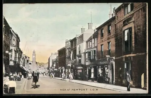 AK Newport, High Street