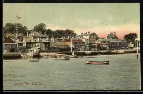 AK Cowes, Panorama mit Booten