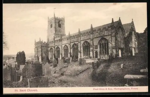 AK St. Neots, Church with graveyard