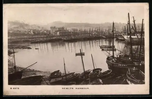 AK Newlyn, The Harbour
