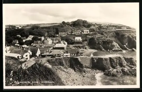 AK Cadgwith Cove, Partial view of the place