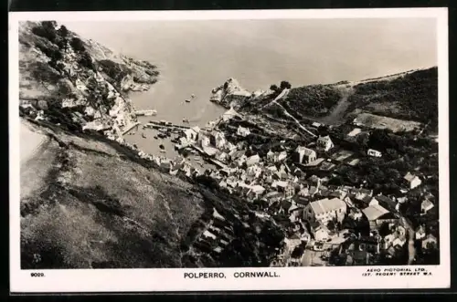 AK Polperro, Aerial view of the town