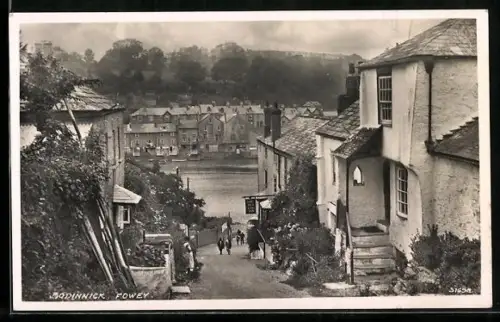 AK Bodinnick /Fowey, Partial view of a street