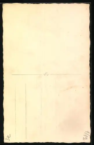 Foto-AK Weihnachtsmann mit Jungen auf dem Arm