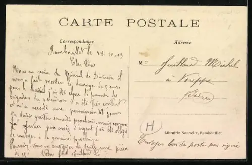 AK Madam la Duchesse d`Uzes dans le Parc