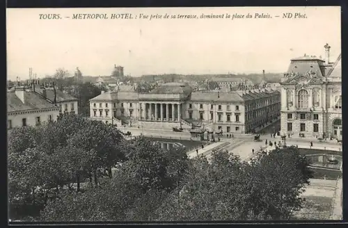AK Tours, Metropol Hotel, Vue prise de sa terrasse, dominant la place du Palais