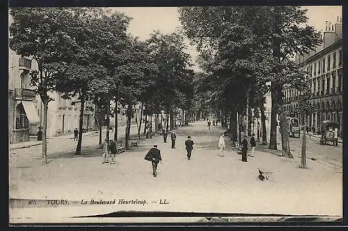 AK Tours, Le Boulevard Heurteloup