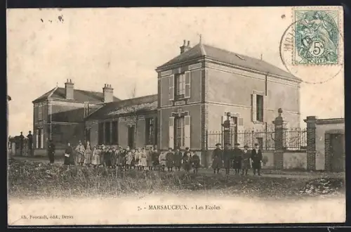 AK Marsauceux, Les Écoles