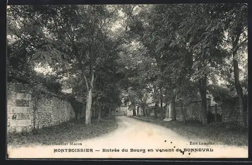 AK Montboissier, Entrée du Bourg en venant de Bonneval