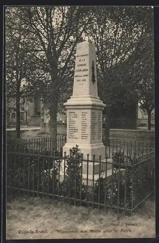 AK Ozoir-le-Breuil, Monument aux Morts pour la Patrie