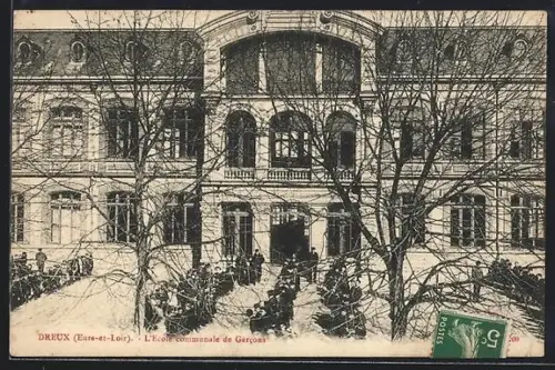 AK Dreux /Eure-et-Loir, L`École communale de Garcons