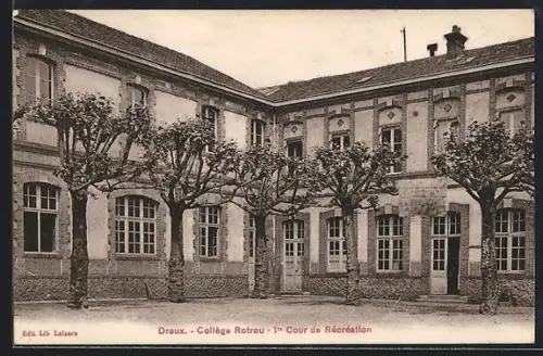 AK Dreux, Collège Rotrou, 1ère Cour de Récréation