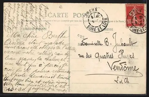 AK Dreux, Rue St-Pierre animée avec passants et commerces