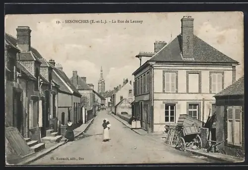 AK Senonches /E.-et-L., La Rue de Launay