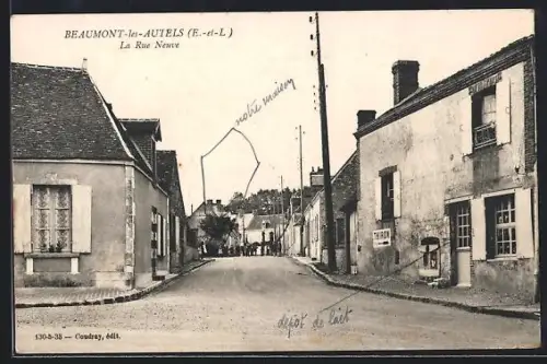AK Beaumont-les-Autels /E.-et-L., La Rue Neuve