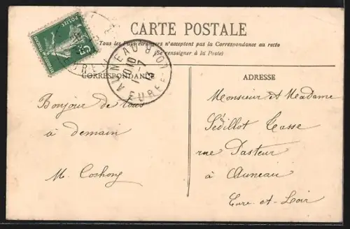 AK Digny /E.-et-L., Route de Senonches, Place du Marché avec commerces et passants