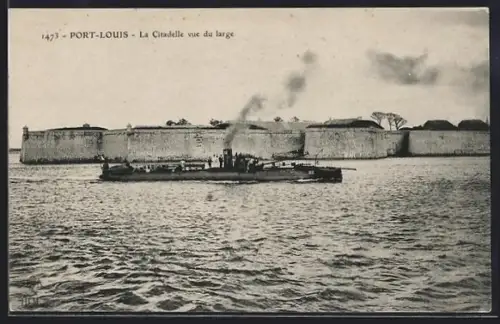 AK Port-Louis, La Citadelle et torpilleur No 82