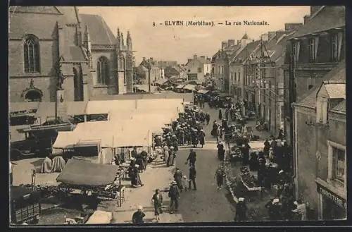 AK Elven /Morbihan, La rue Nationale animée avec marché et église adjacente