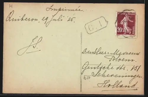 AK Le Faouet, La Rue de l`Église avec villageois et chevaux sur la route