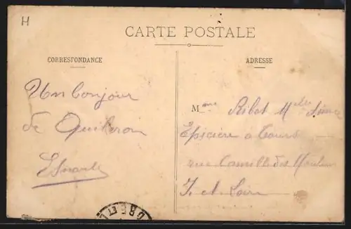 AK Quiberon /Morbihan, Hostellerie Bretonne, Place Hoche, facade de l`auberge animée