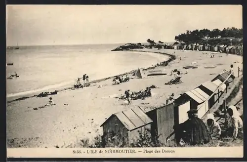 AK Noirmoutier, Plage des Dames avec cabines de bain et promeneurs