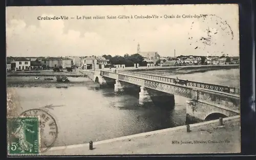 AK Croix-de-Vie, Le Pont reliant Saint-Gilles à Croix-de-Vie, Quais de Croix-de-Vie