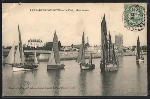 AK Les Sables-d`Olonne, Le Port, calme du soir