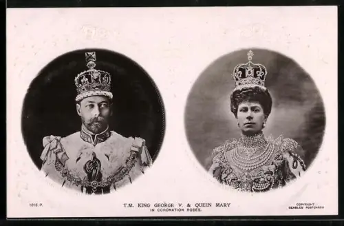 Präge-AK T.M. King George V. & Queen Mary in coronation robes