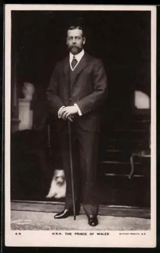 AK Portrait King George V. im Anzug mit Spazierstock