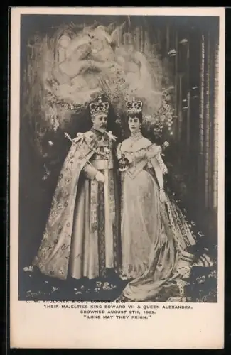 AK King Edward VII & Queen Alexandra mit Kronen in eleganter Königsrobe
