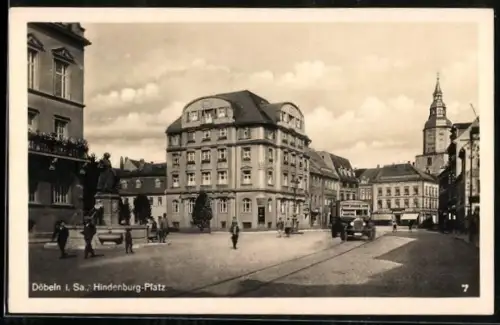 AK Döbeln i. Sa., Strasse am Hindenburgplatz