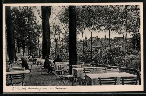 AK Nürnberg, Waldpark-Gaststätten Schmausenbuck, Besitzer Heinrich Nüsslein, Blick auf Nürnberg von der Terrasse