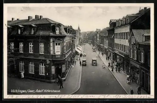 AK Völklingen /Saar, strasse mit Geschäften