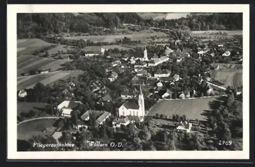 AK Wallern /O.-Oe., Fliegeraufnahme mit Kirche
