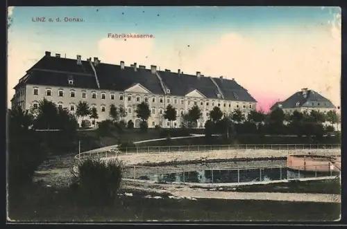 AK Linz a.d. Donau, Partie an der Fabrikkaserne