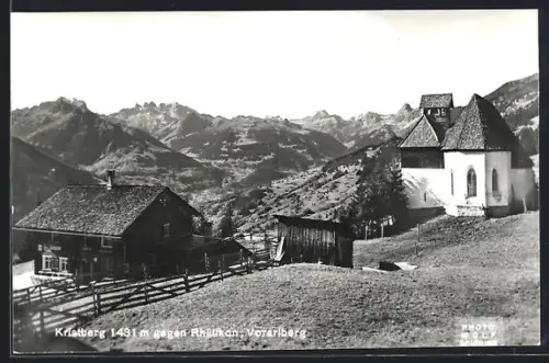 AK Kristberg /Vorarlberg, Ortspartie mit Kirche gegen Rhätikon