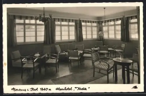 AK Berwang in Tirol, Alpenhotel Kreutz, Gastraum