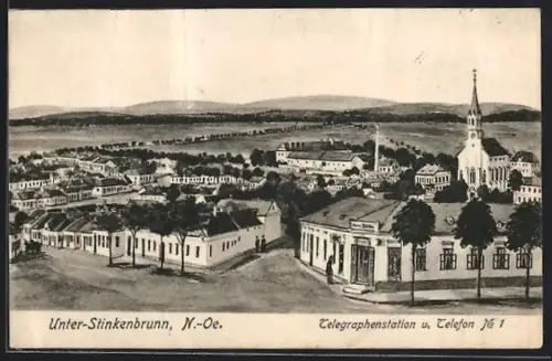 Künstler-AK Unterstinkenbrunn /N.-Oe., Totalansicht mit Platz, Geschäftshaus, Kirche und Fernblick