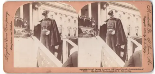 Stereo-Fotografie Keystone View Co., Meadville / PA., Adrmial Dewey leaving the Presentation of the Sword, 1899