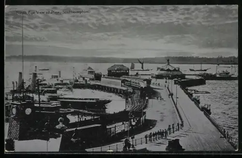 AK Southampton, Bird`s Eye view of Pier