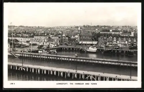 AK Lowestoft, The Harbour and Town