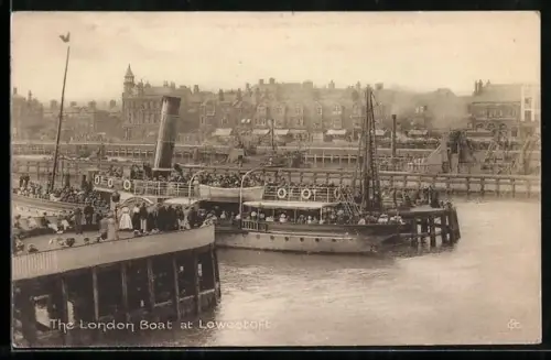 AK Lowestoft, The London Boat