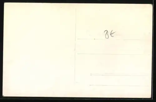 Foto-AK Kleines Mädchen mit Puppen in der Wiege